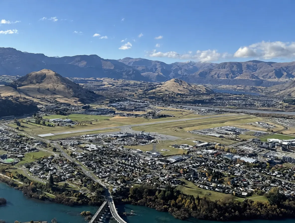 皇后镇 Queenstown Airport